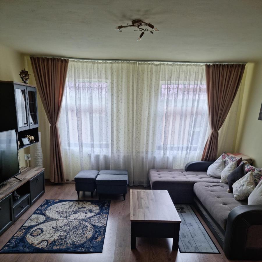 הוילה בראשוב Roca House מראה חיצוני תמונה